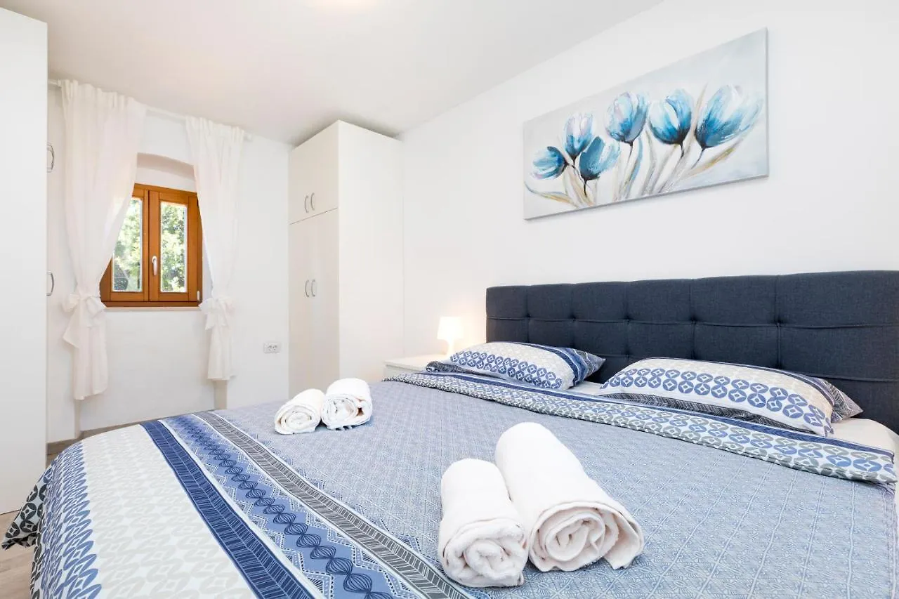 بيت للعطل Vacation House Orange Veli Lošinj