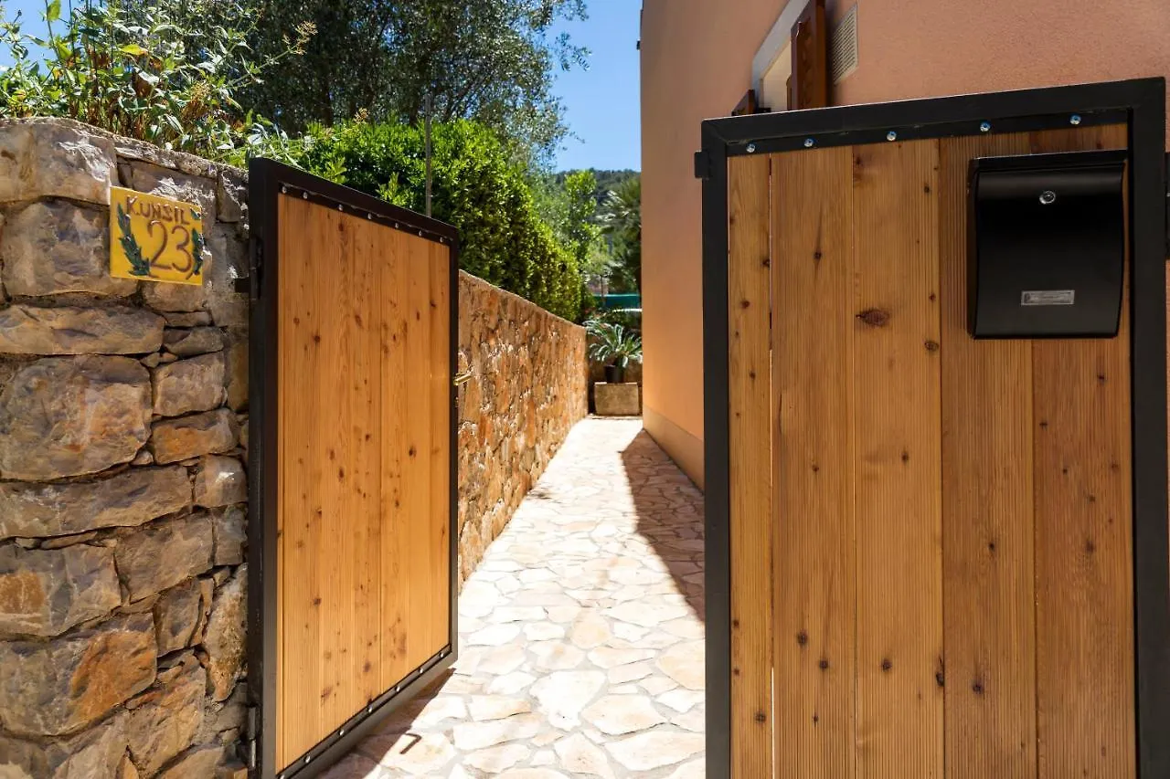 Prázdninový dům Vacation House Orange Veli Lošinj Chorvatsko